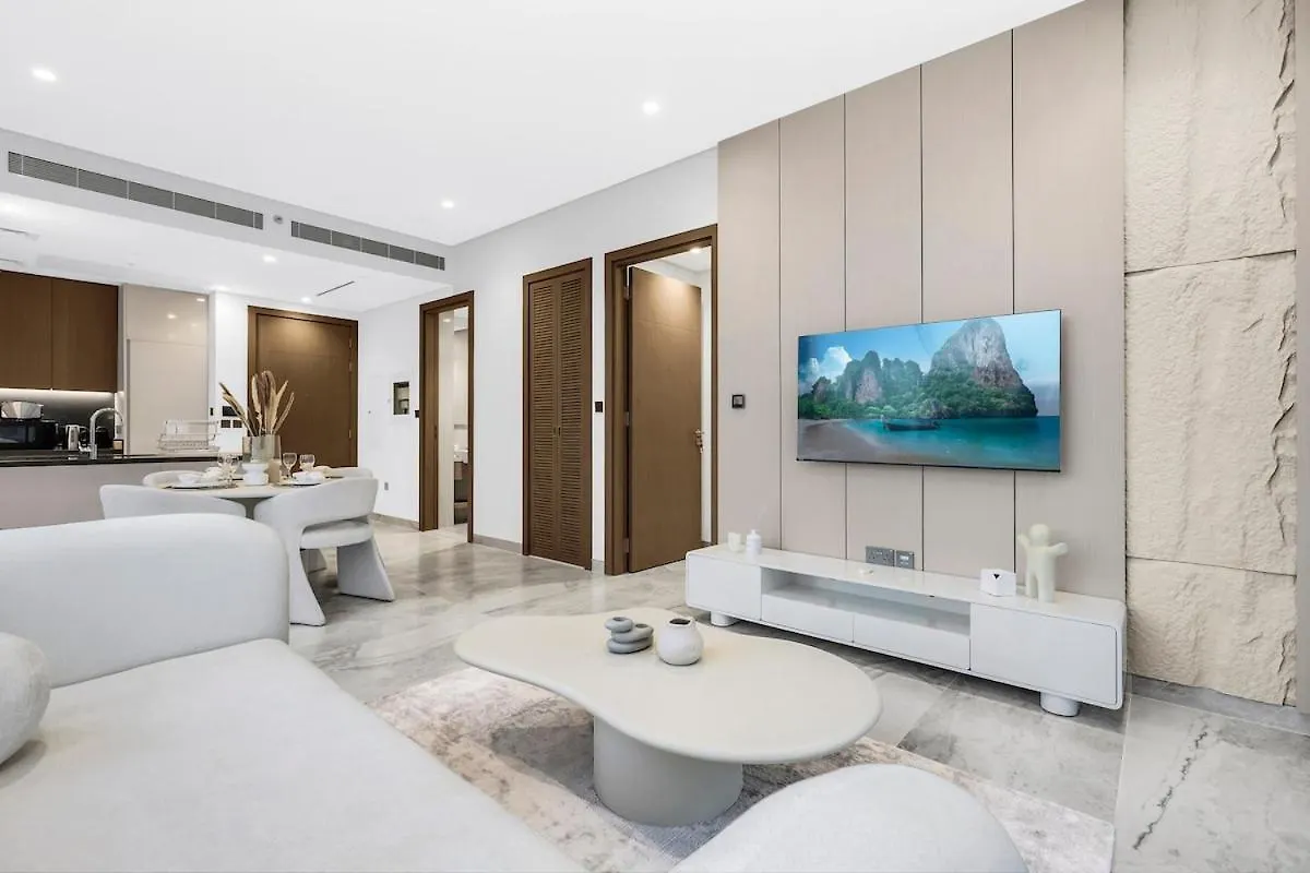 First Class 1Br Unobstructed Burj Views Dubai Daire